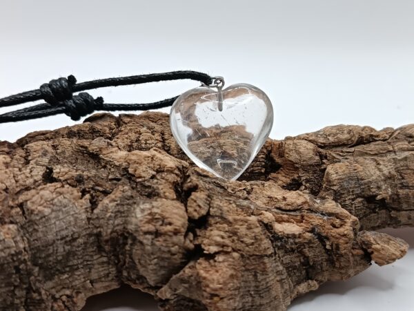 COLLARES DE CORAZÓN CUARZO CRISTAL
