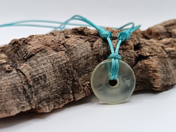 COLGANTE CON HUECO JADE