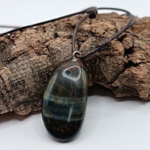 COLGANTE CON HUECO OJO DE HALCON