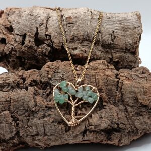 COLLARES DE ACERO INOXIDABLES BAÑADOS EN ORO ARBOLES DE CORAZON CON PIEDRAS NATURALES CUARZO VERDE