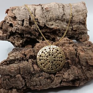 COLLARES DE ACERO INOXIDABLE BAÑADOS EN ORO MEDALLA DE MANDALA