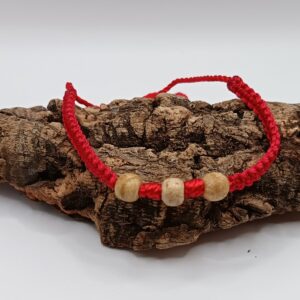 HILO ROJO CON PALO SANTO