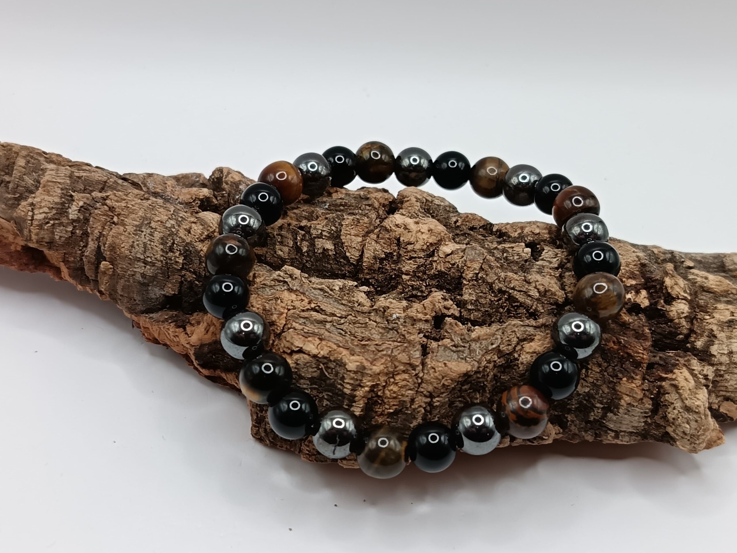 HEMATITE, OJO DE HIERRO Y OBSIDIANA