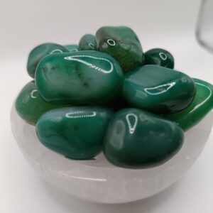 CANTO RODADO DE ÁGATA VERDE