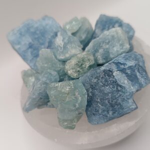 AGUAMARINA EN BRUTO