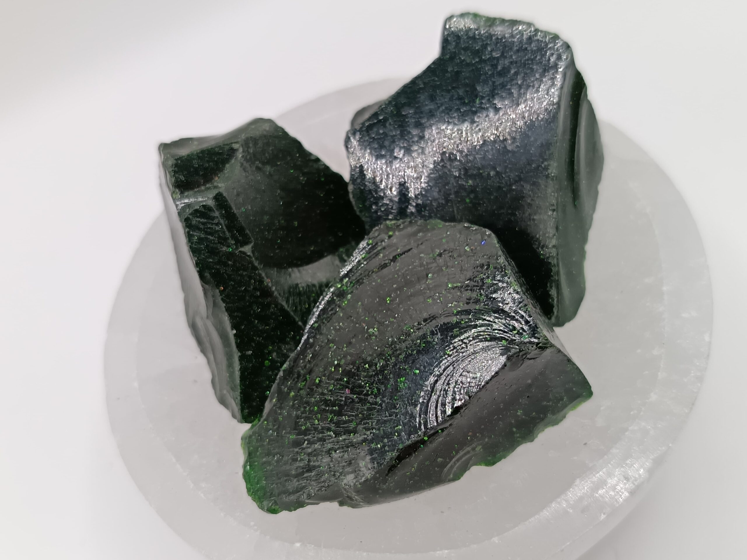 OBSIDIANA VERDE EN BRUTO - Imagen 2