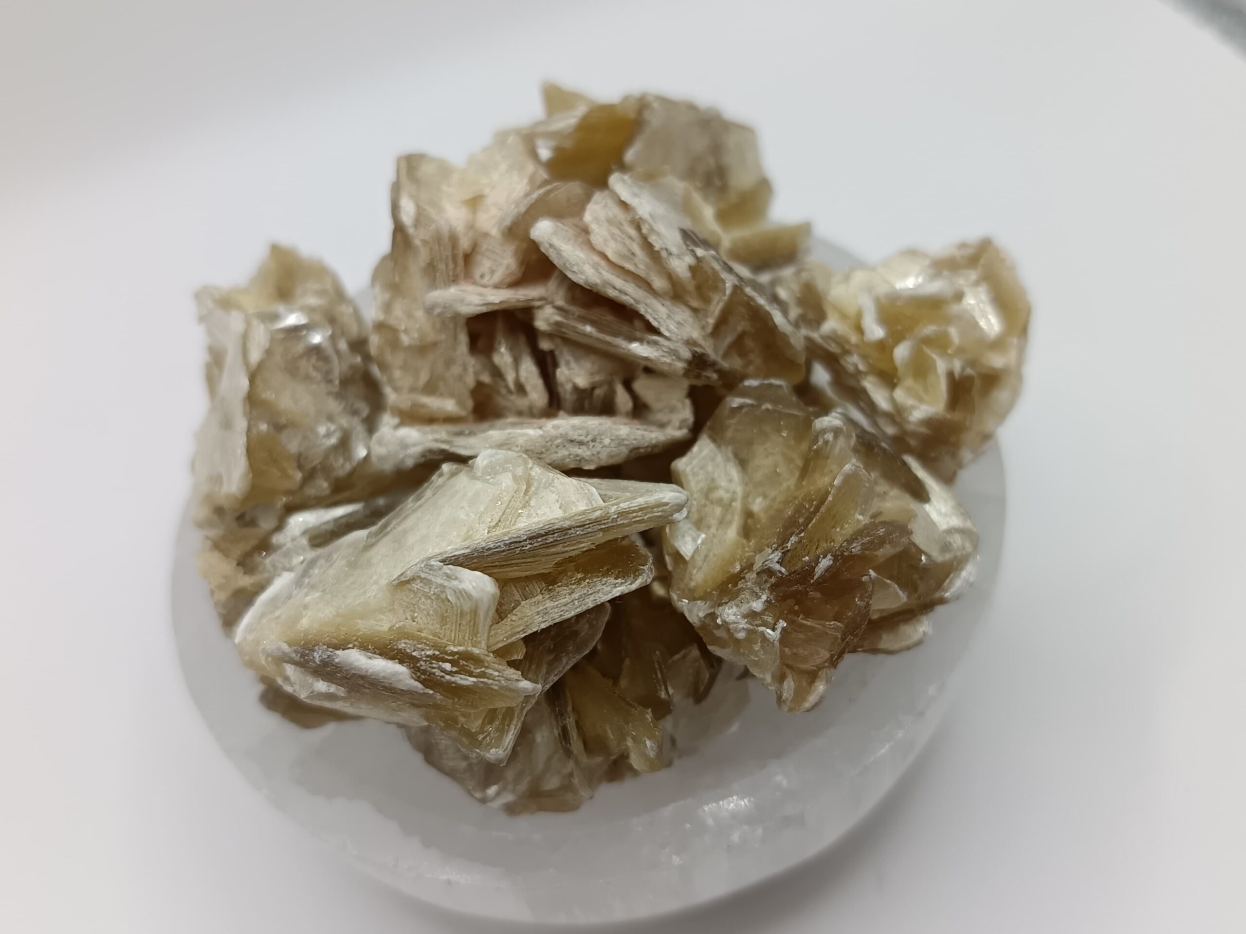 MICA MOSCOVITA ESTRELLA EN BRUTO - Imagen 3