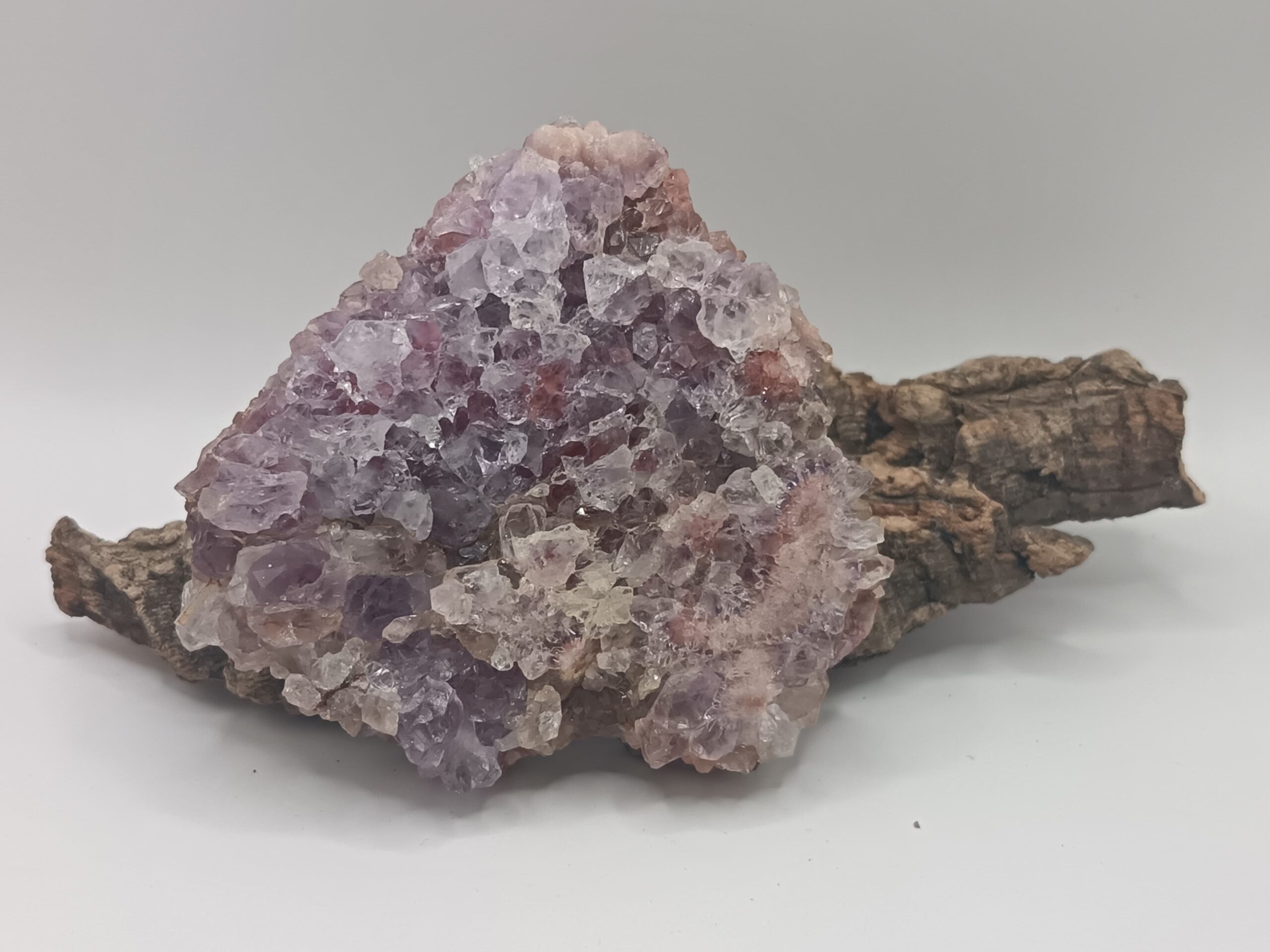 AMATISTA ROSA EN BRUTO
