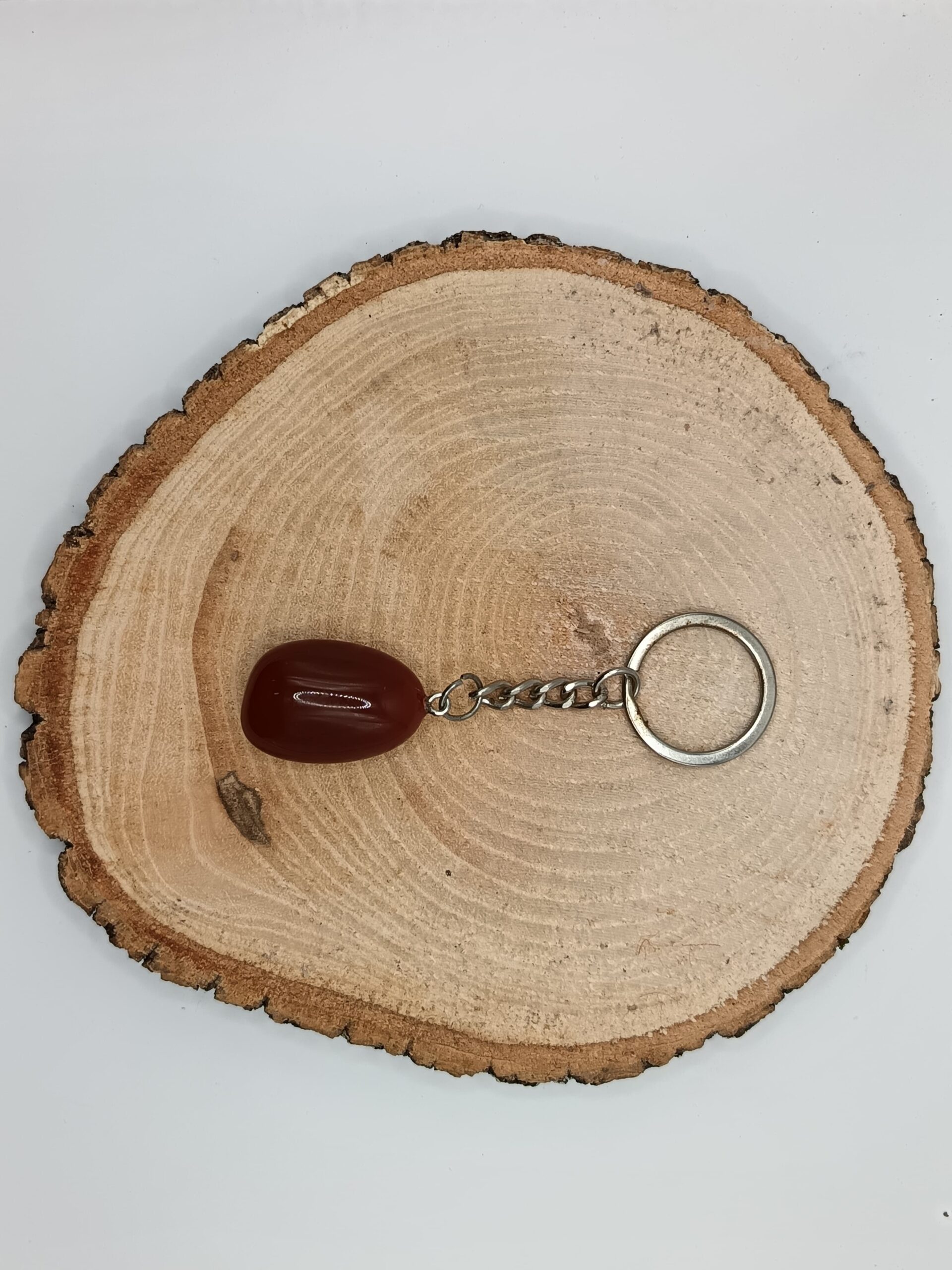 LLAVERO CON CANTO RODADO DE JASPE SARDO