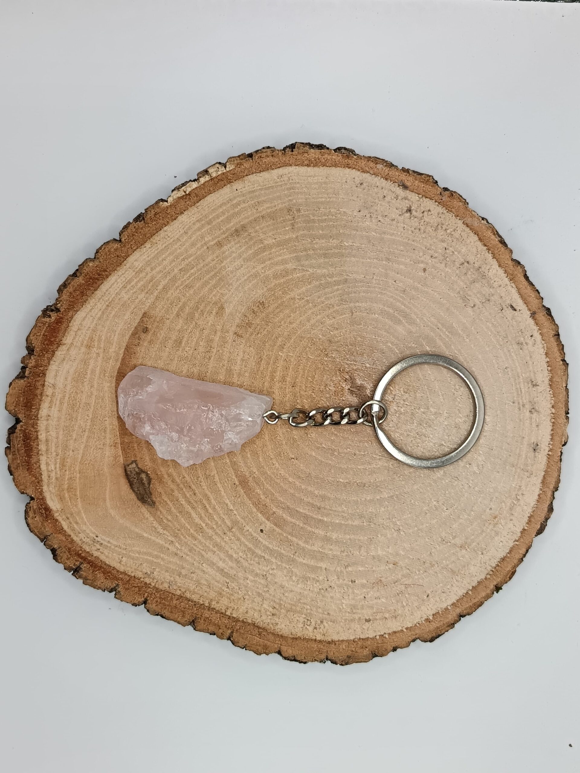 LLAVERO DE CUARZO ROSA EN BRUTO