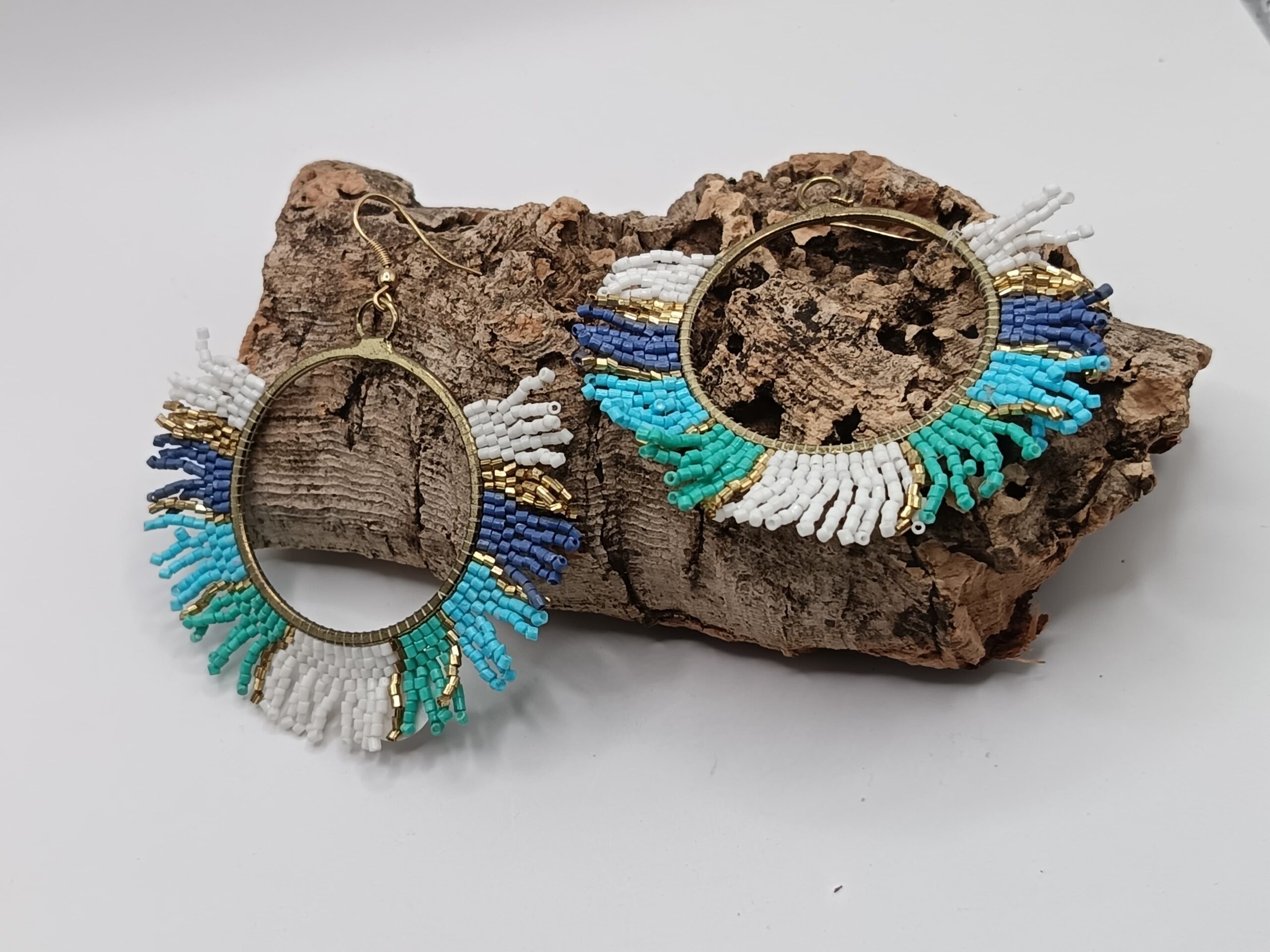 PENDIENTES OCEAN DE ROSAS AZULES OSCURO